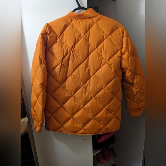 SOLD⭐⭐Sunstone orange quilted TNA jacket size xs perfect condition new with tags - Picture 3 of 5